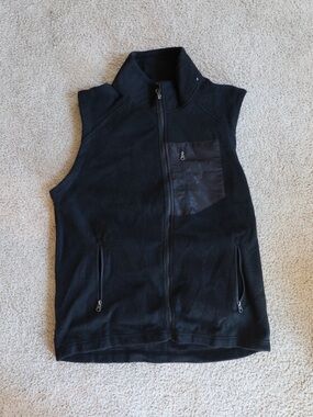 Beverly Hills Polo Club Black Fleece Zip-Up Vest